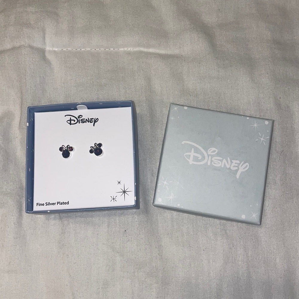 Disney Minnie Mouse Earrings